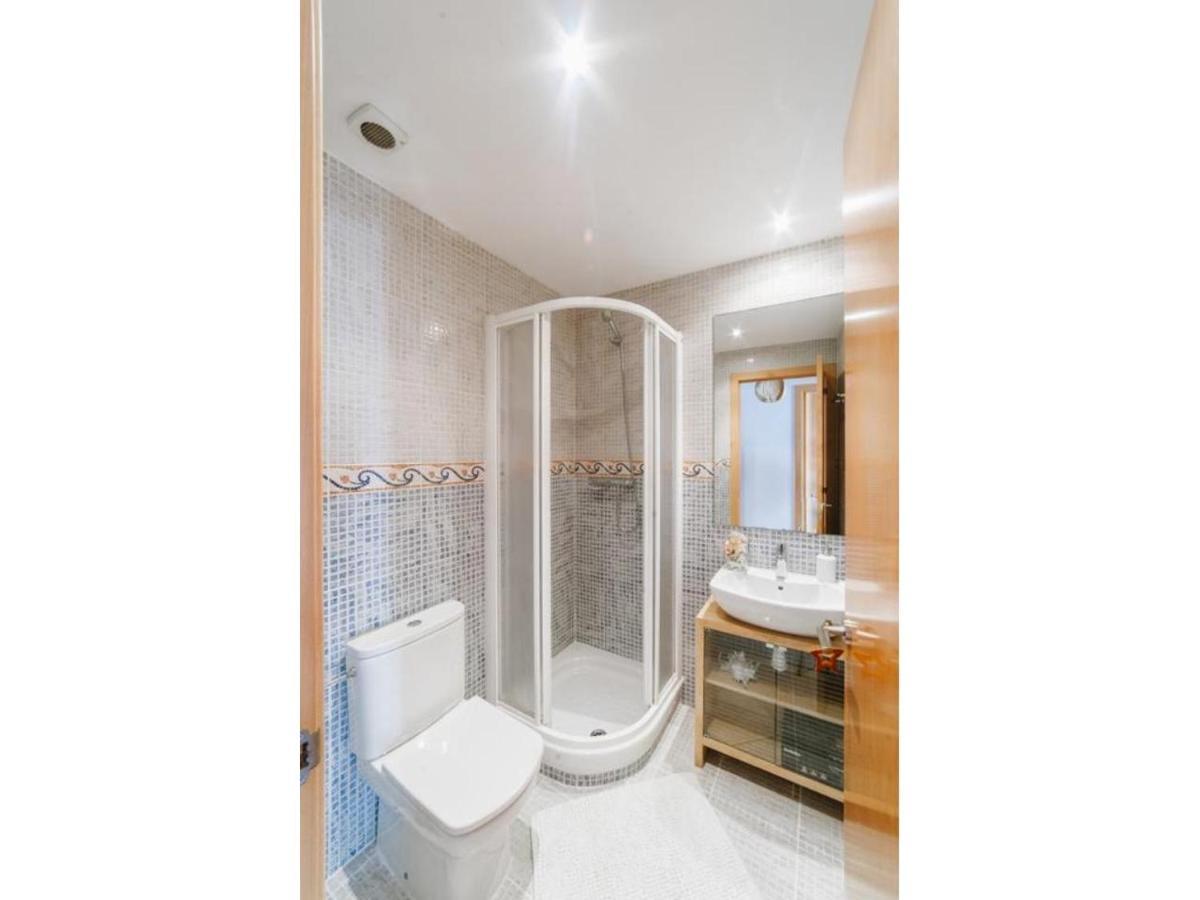 Sitges Spaces Deluxe Beach Apartment- 3 Bedroom, 2 Bathroom, Next To Beach, Sleeps 6 Exterior foto